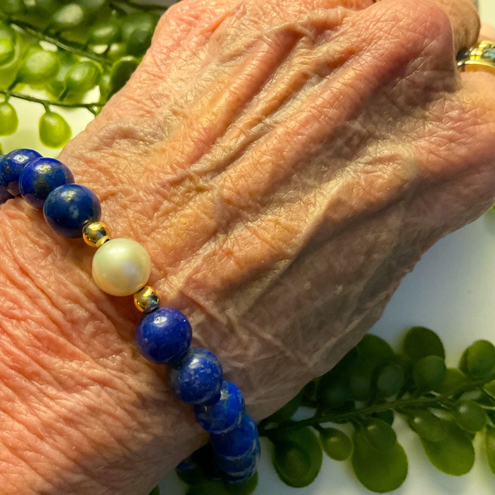 Cultured Pearl, 14KGold beads, and Lapis make for a beauty of a bracelet